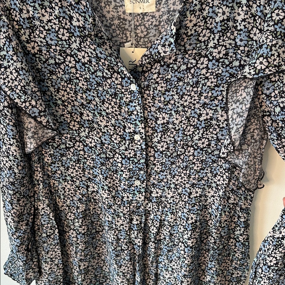Sonmer Ruffle Sleeve Floral Dress NWT - Picture 6 of 8